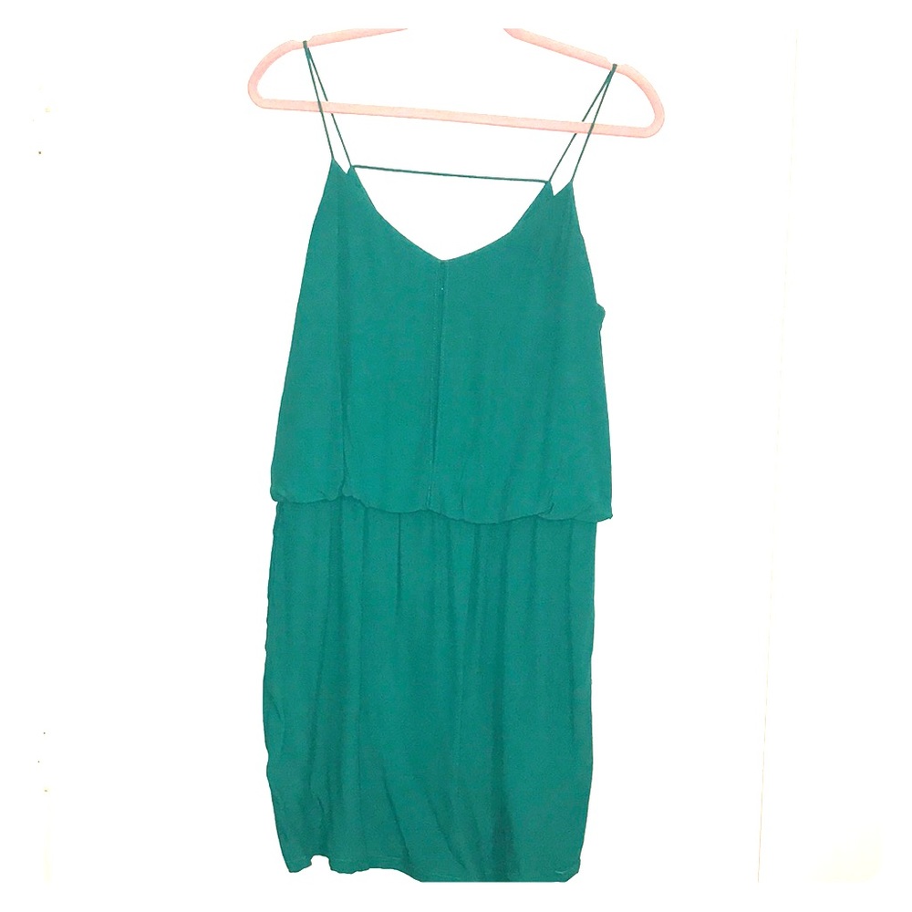 Women’s dress